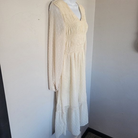 Doublju NWT Ivory White Swiss Dot Dress Long Sleeve Midi V-neck Smocked Bohemian - Picture 4 of 10